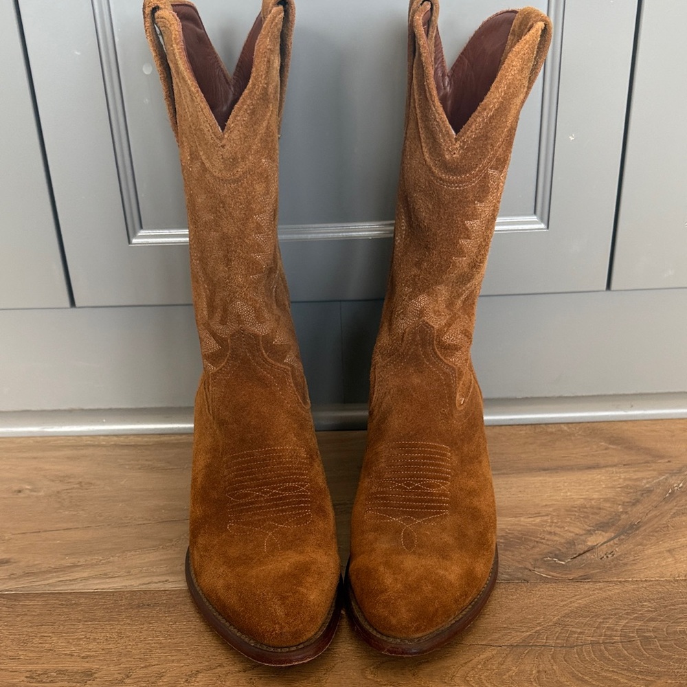 Tecovas Brown Suede Women's Boots size 9 in amazing condition…